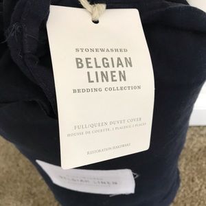 RH Navy Stonewashed Belgian Linen Duvet Cover